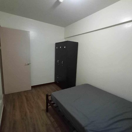 Aparthotel Acacia Estates Taguig à Manille Extérieur photo