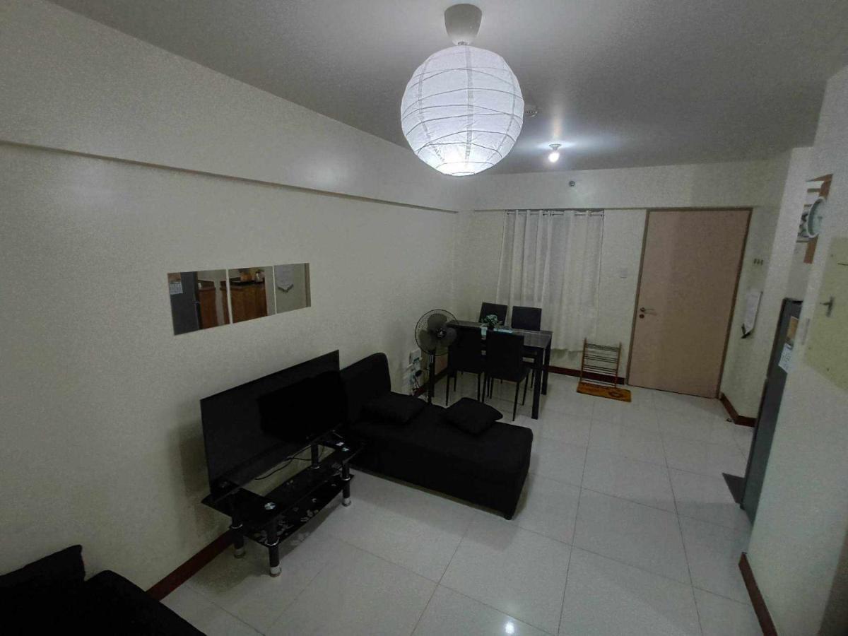 Aparthotel Acacia Estates Taguig à Manille Extérieur photo